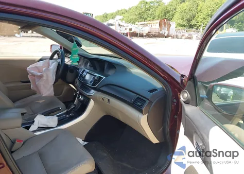 2013 Honda Accord Touring из США, поврежденный, VIN 1HGCR3F94DA026838